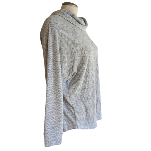 Chunky knit Peyton Primrose sweater size large - Picture 3 of 6